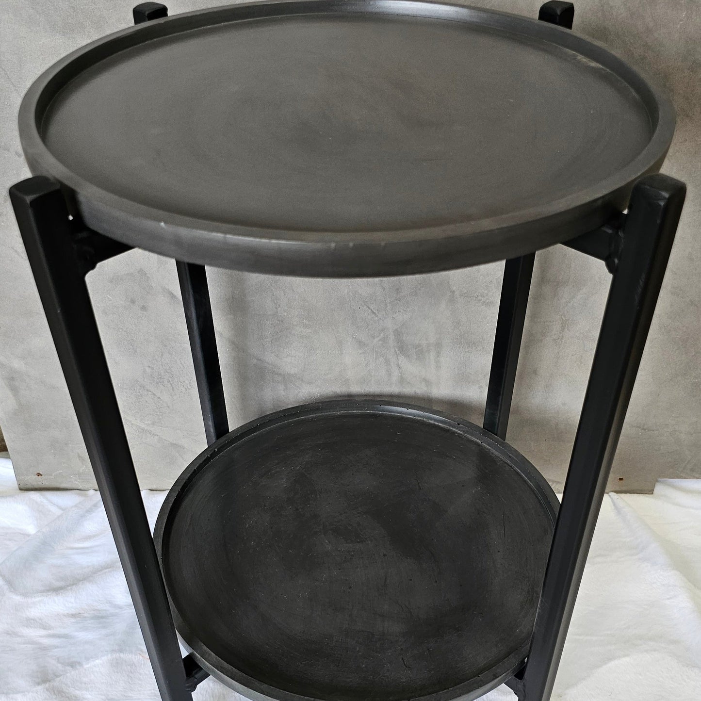 Round Side Table