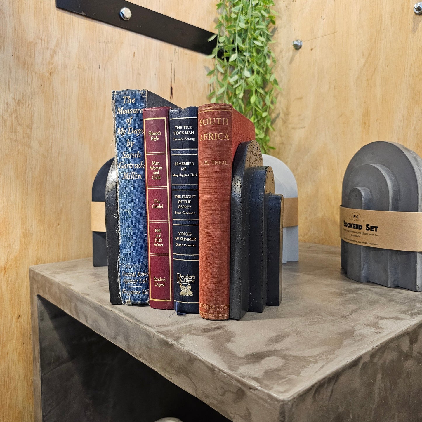 Grecian Bookend Set