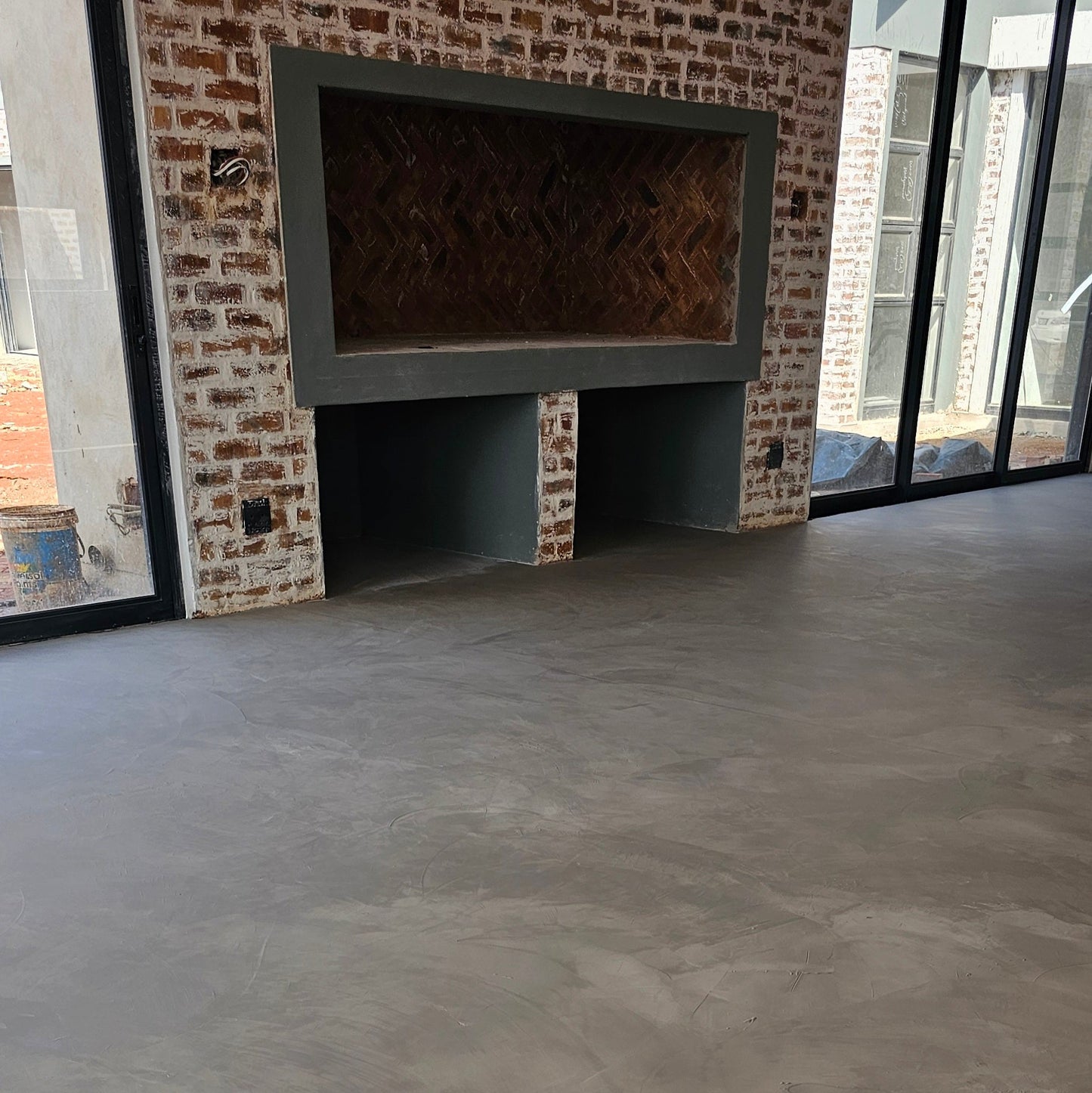 Concrete Flooring and Walls