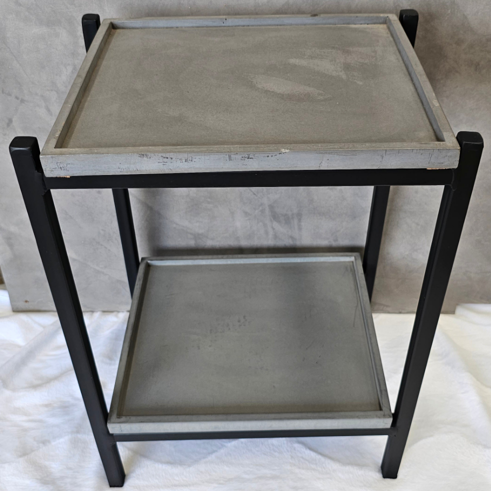 Rectangular Side Table – Formcrete